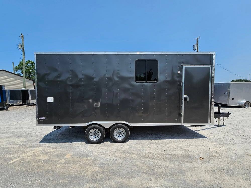 445-8.5-x-20-mobile-office-command-center-trailer-8.jpg 8.5' X 20' Mobile Office Command Center Trailer
