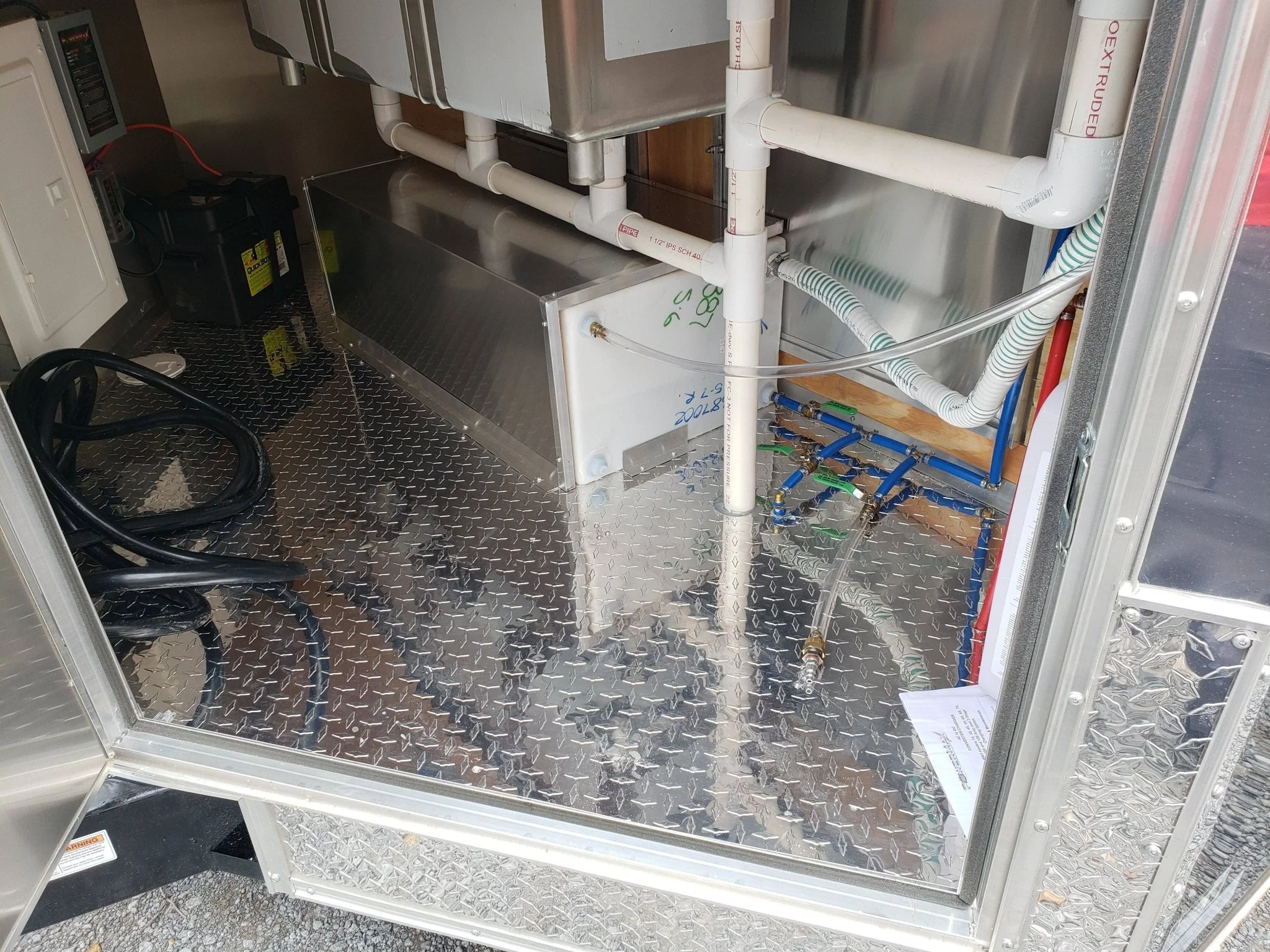 446-8.5-x-20-orange-and-black-food-catering-concession-trailer-with-appliances-12.webp 8.5' x 20' Orange And Black Food Catering Concession Trailer With Appliances