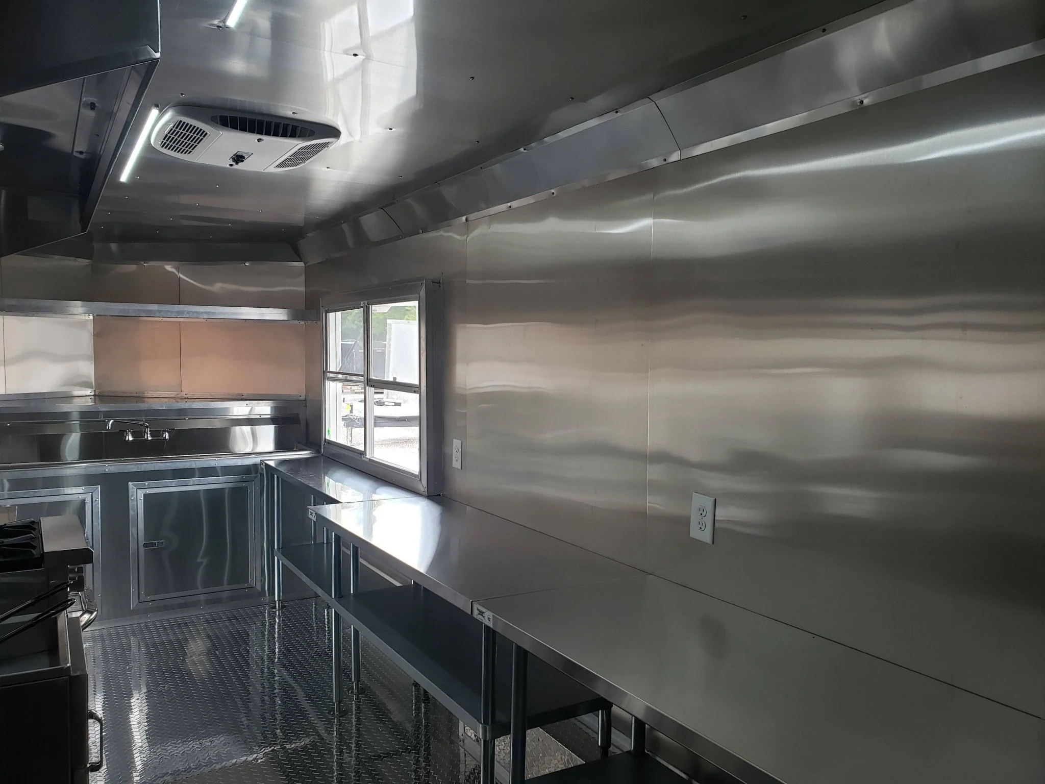 446-8.5-x-20-orange-and-black-food-catering-concession-trailer-with-appliances-2.webp 8.5' x 20' Orange And Black Food Catering Concession Trailer With Appliances