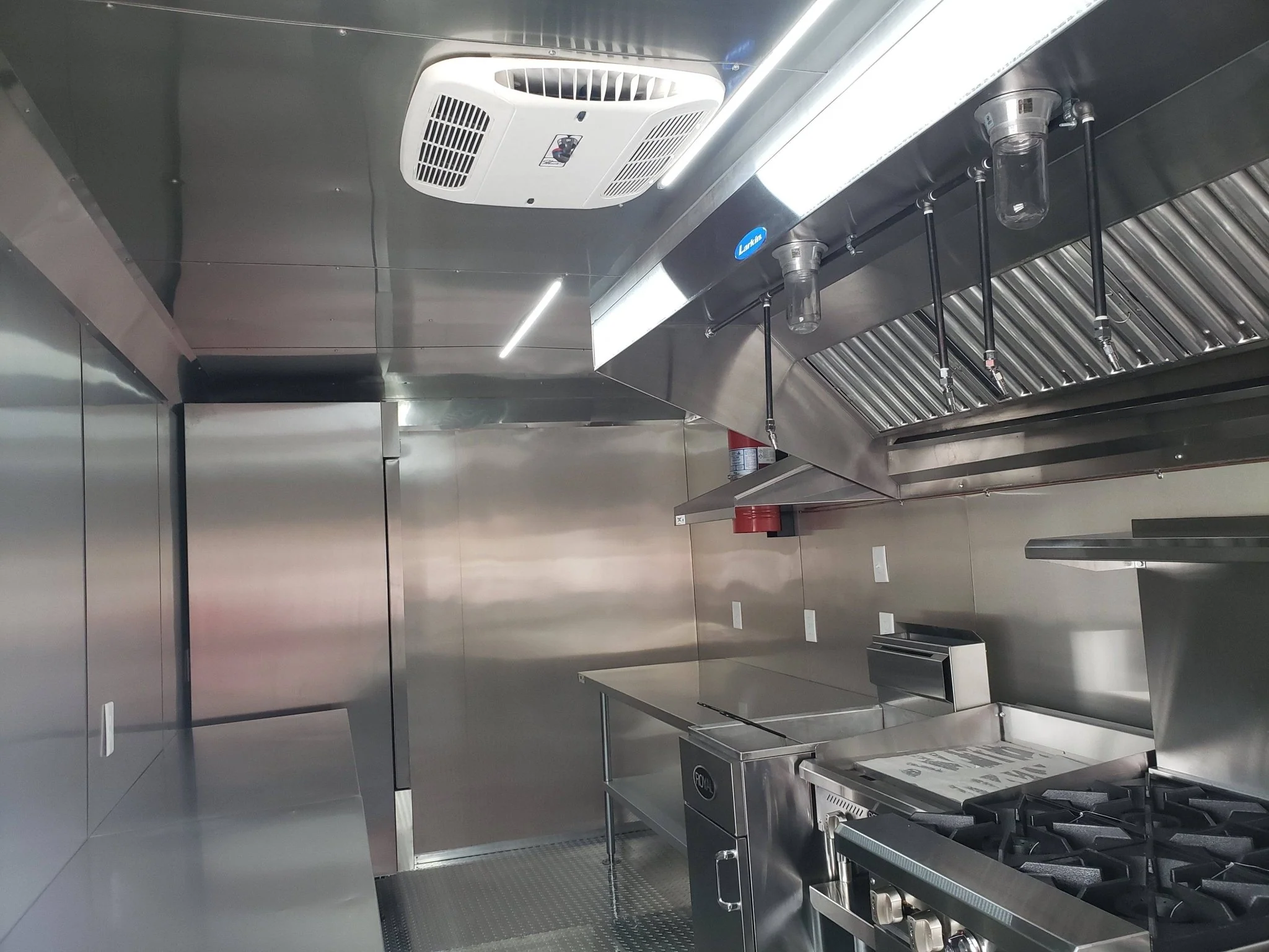 446-8.5-x-20-orange-and-black-food-catering-concession-trailer-with-appliances-30.webp 8.5' x 20' Orange And Black Food Catering Concession Trailer With Appliances