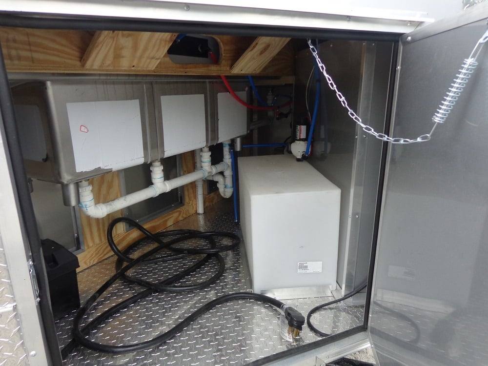 465-8.5-x-20-silver-frost-concession-food-trailer-with-appliances-2.jpg 8.5' x 20' Silver Frost Concession Food Trailer With Appliances