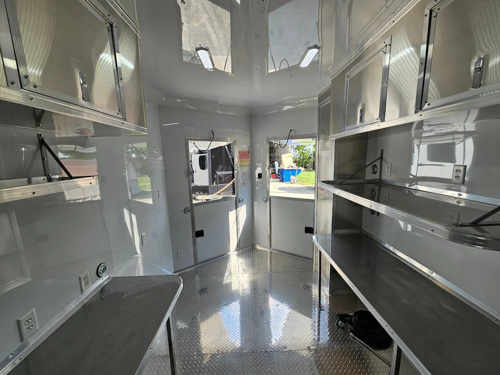 47-8.5-x-12-white-concession-trailer-food-event-catering-and-vending-22.webp 8.5' x 12' White Concession Trailer Food Event Catering and Vending