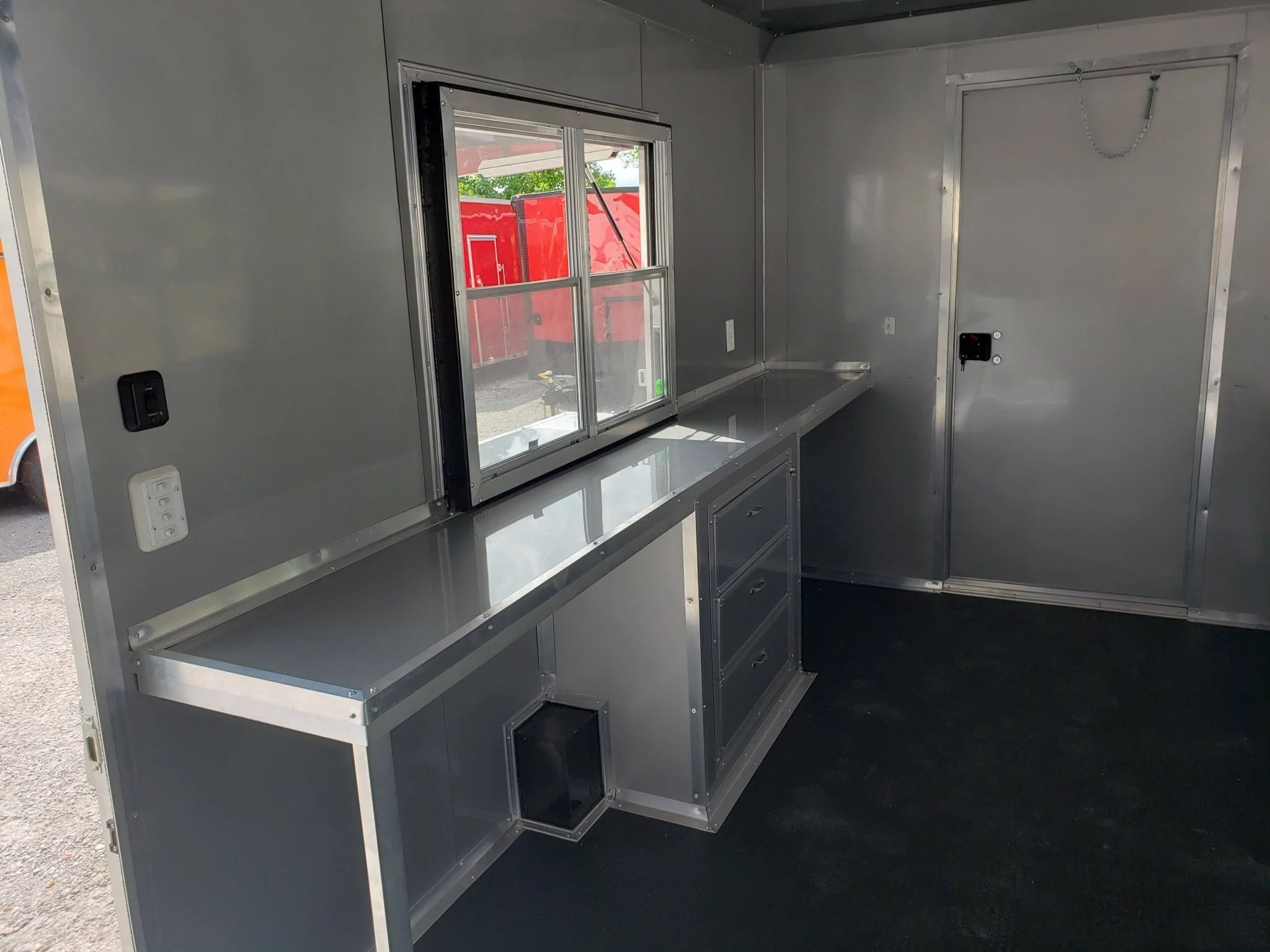 472-8.5-x-20-victory-red-office-trailer-22.webp 8.5' x 20' Victory Red Office Trailer