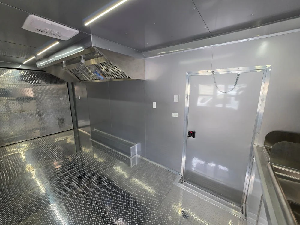488-8.5-x-20-white-concession-trailer-food-event-catering-22.webp 8.5' X 20' White Concession Trailer Food Event Catering