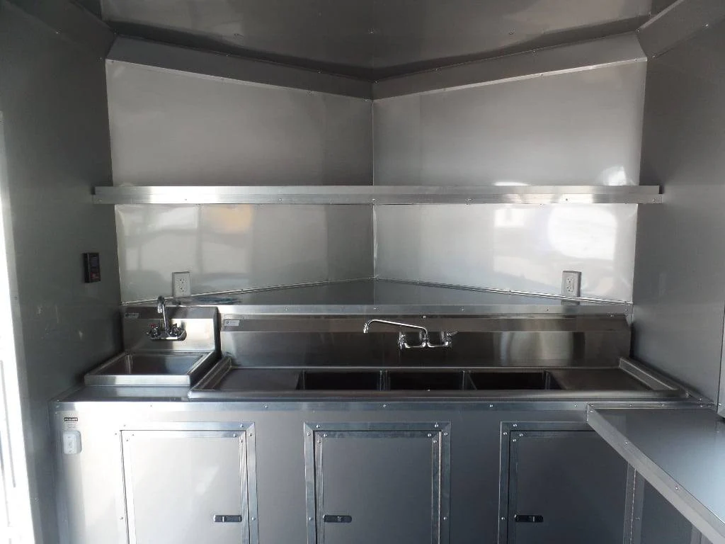 499-8.5-x-20-white-pizza-concession-food-trailer-4.webp 8.5' x 20' White Pizza Concession Food Trailer