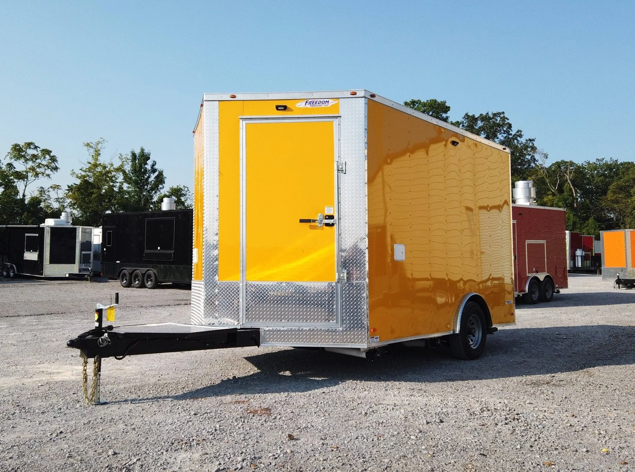 50-8.5-x-12-yellow-concession-food-v-nose-trailer-18.webp 8.5' x 12' Yellow Concession Food V-Nose Trailer