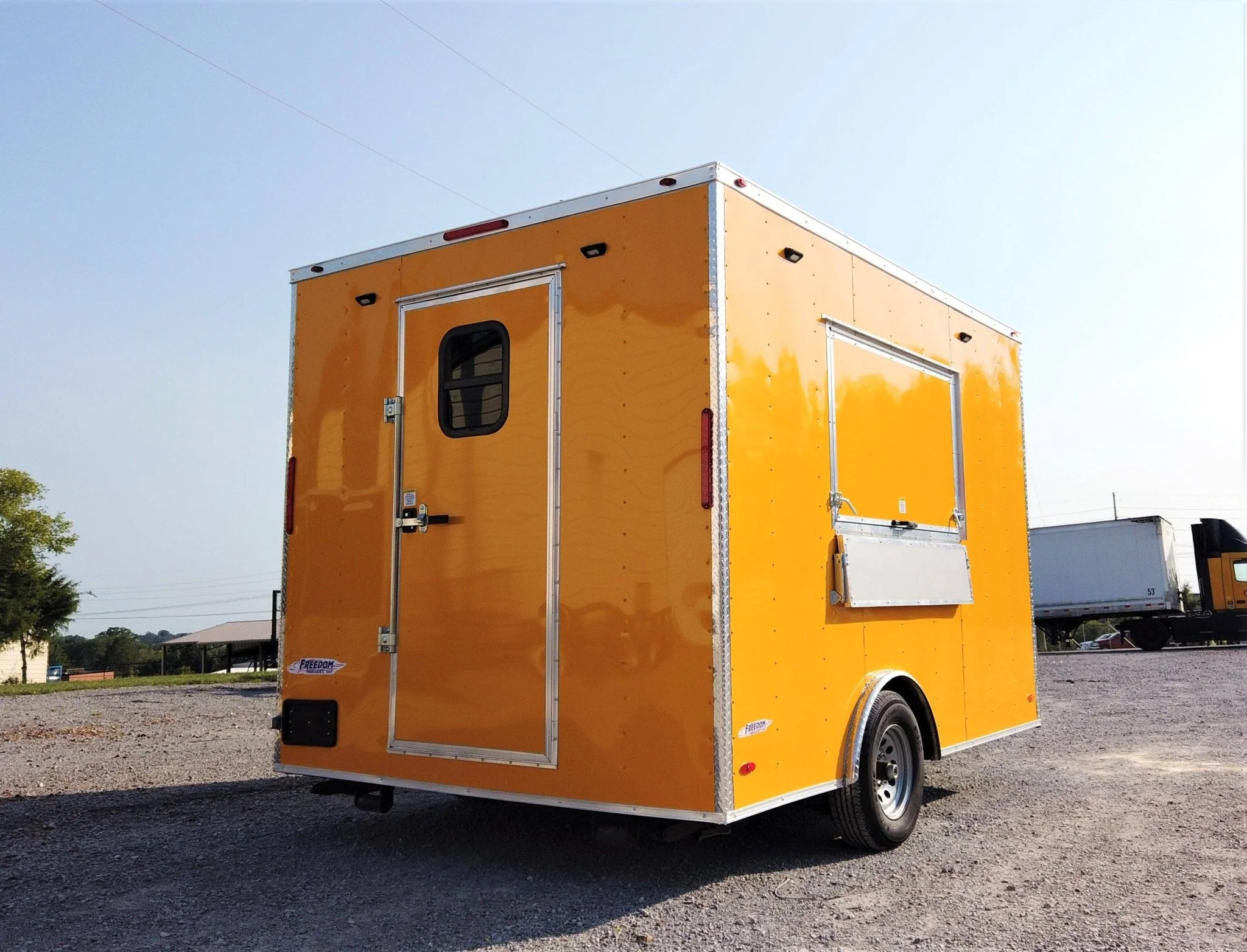 50-8.5-x-12-yellow-concession-food-v-nose-trailer-21.webp 8.5' x 12' Yellow Concession Food V-Nose Trailer
