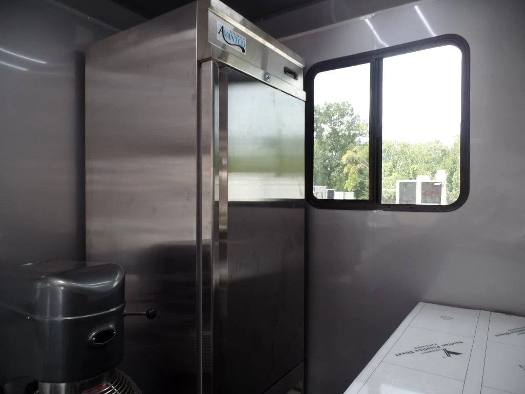 501-8.5-x-20-white-pizza-concession-food-trailer-with-appliances-18.webp 8.5' x 20' White Pizza Concession Food Trailer With Appliances