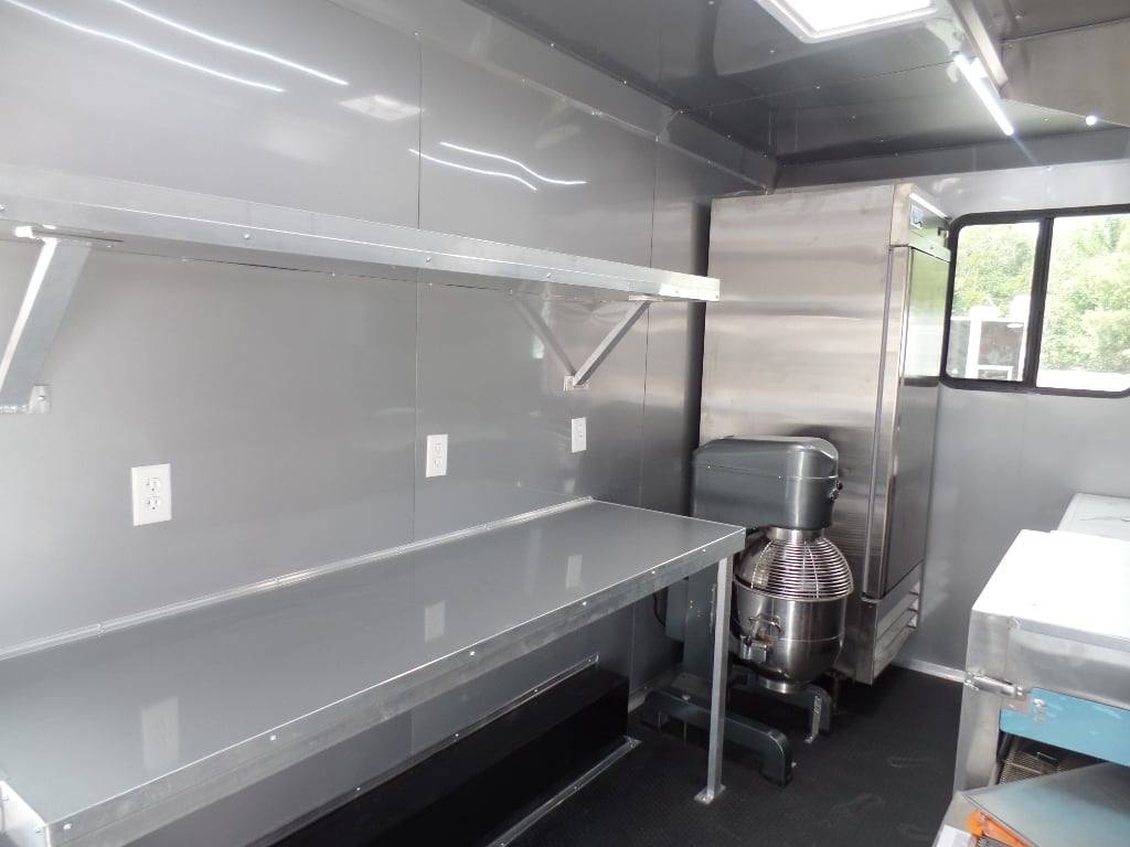 501-8.5-x-20-white-pizza-concession-food-trailer-with-appliances-23.jpg 8.5' x 20' White Pizza Concession Food Trailer With Appliances