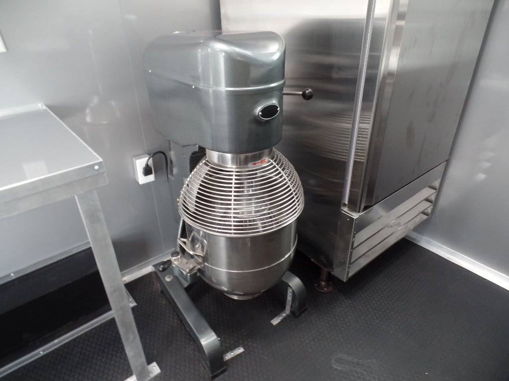 501-8.5-x-20-white-pizza-concession-food-trailer-with-appliances-25.jpg 8.5' x 20' White Pizza Concession Food Trailer With Appliances