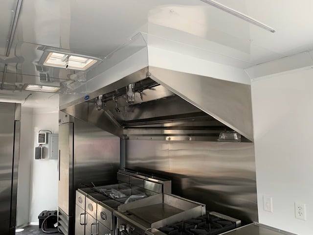 504-8.5-x-20-white-v-nose-concession-food-trailer-with-appliances-7.jpg 8.5' x 20' White V-Nose Concession Food Trailer with Appliances