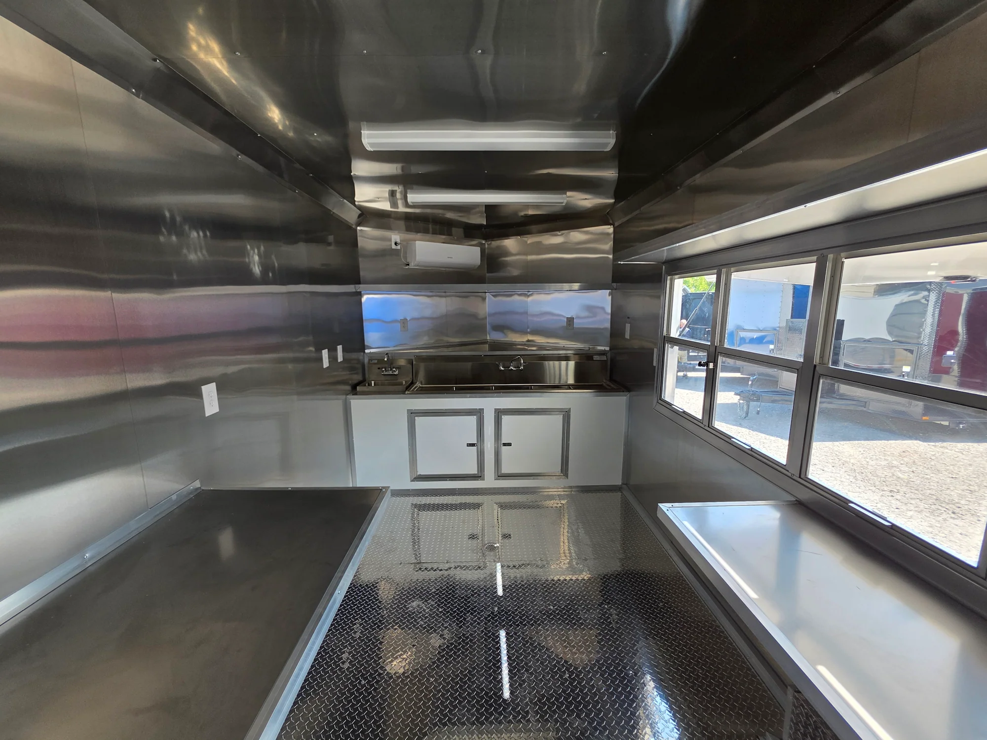507-8.5-x-20-white-with-blackout-concession-trailer-event-catering-18.webp 8.5' X 20' White With Blackout Concession Trailer Event Catering
