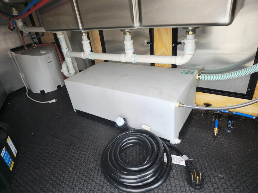522-8.5-x-22-black-elite-concession-trailer-with-blackout-trim-and-screens-12.webp 8.5' X 22' Black Elite Concession Trailer With Blackout Trim and Screens