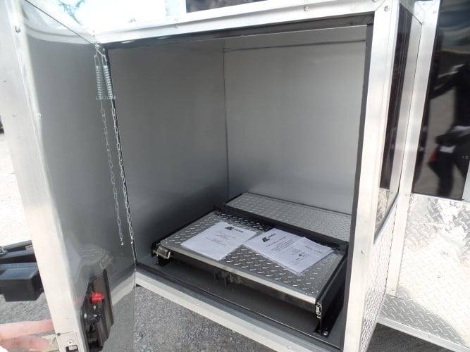 53-8.5-x-14-concession-bbq-food-trailer-black-event-catering-14.jpg 8.5' x 14' Concession BBQ Food Trailer Black Event Catering