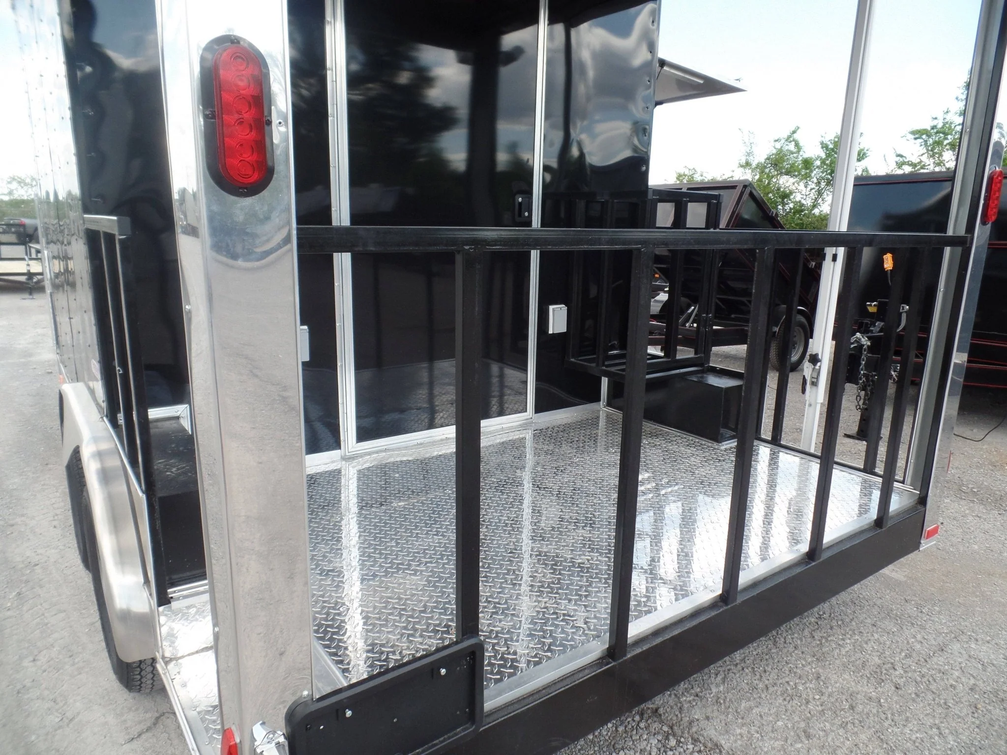 53-8.5-x-14-concession-bbq-food-trailer-black-event-catering-32.webp 8.5' x 14' Concession BBQ Food Trailer Black Event Catering