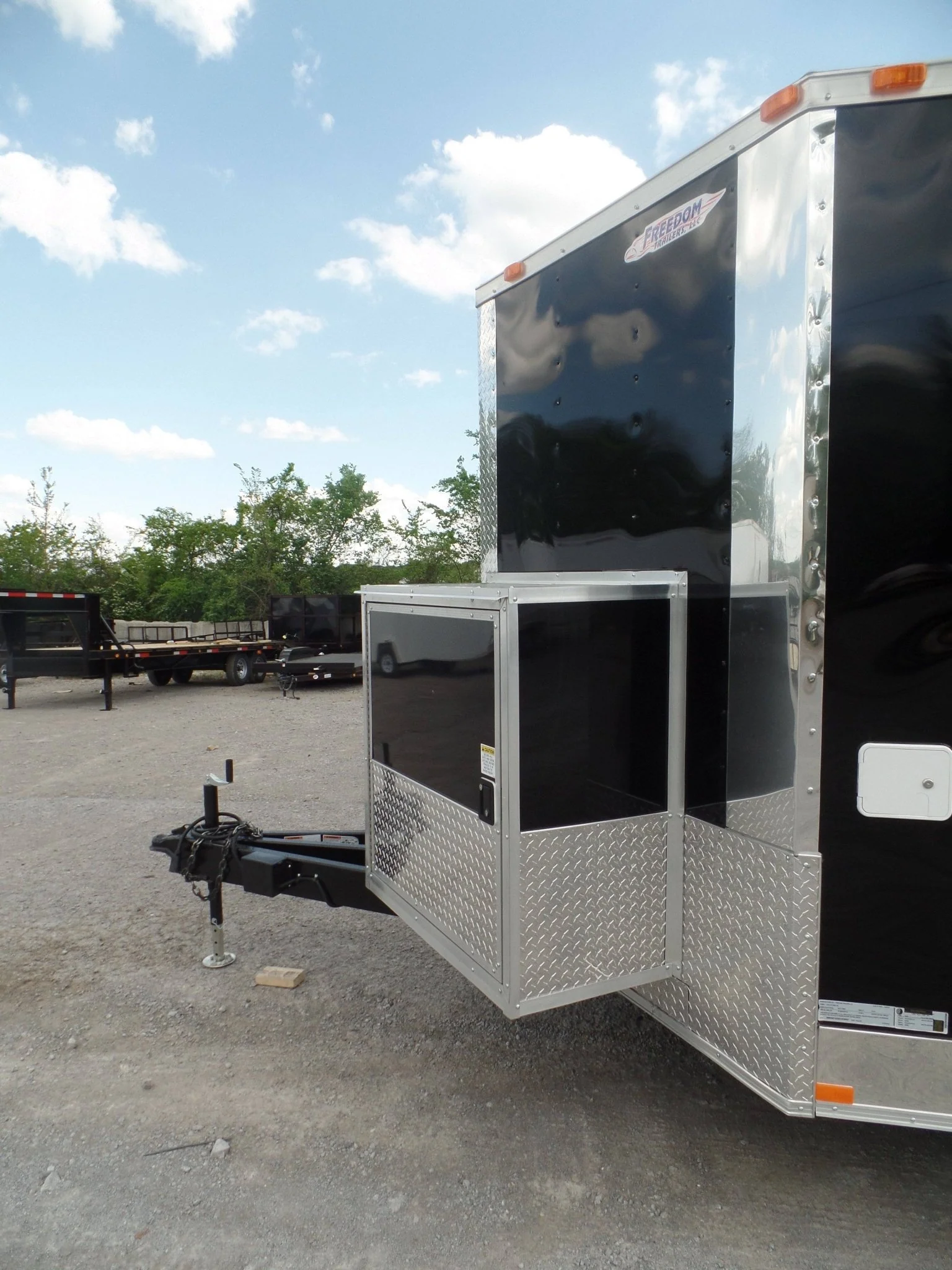 53-8.5-x-14-concession-bbq-food-trailer-black-event-catering-36.webp 8.5' x 14' Concession BBQ Food Trailer Black Event Catering