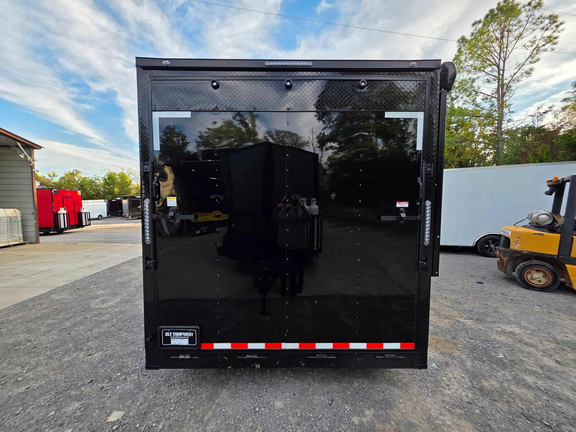 531-8.5-x-22-black-with-blackout-trim-concession-trailer-event-catering-7.webp 8.5' X 22' Black With Blackout Trim Concession Trailer Event Catering