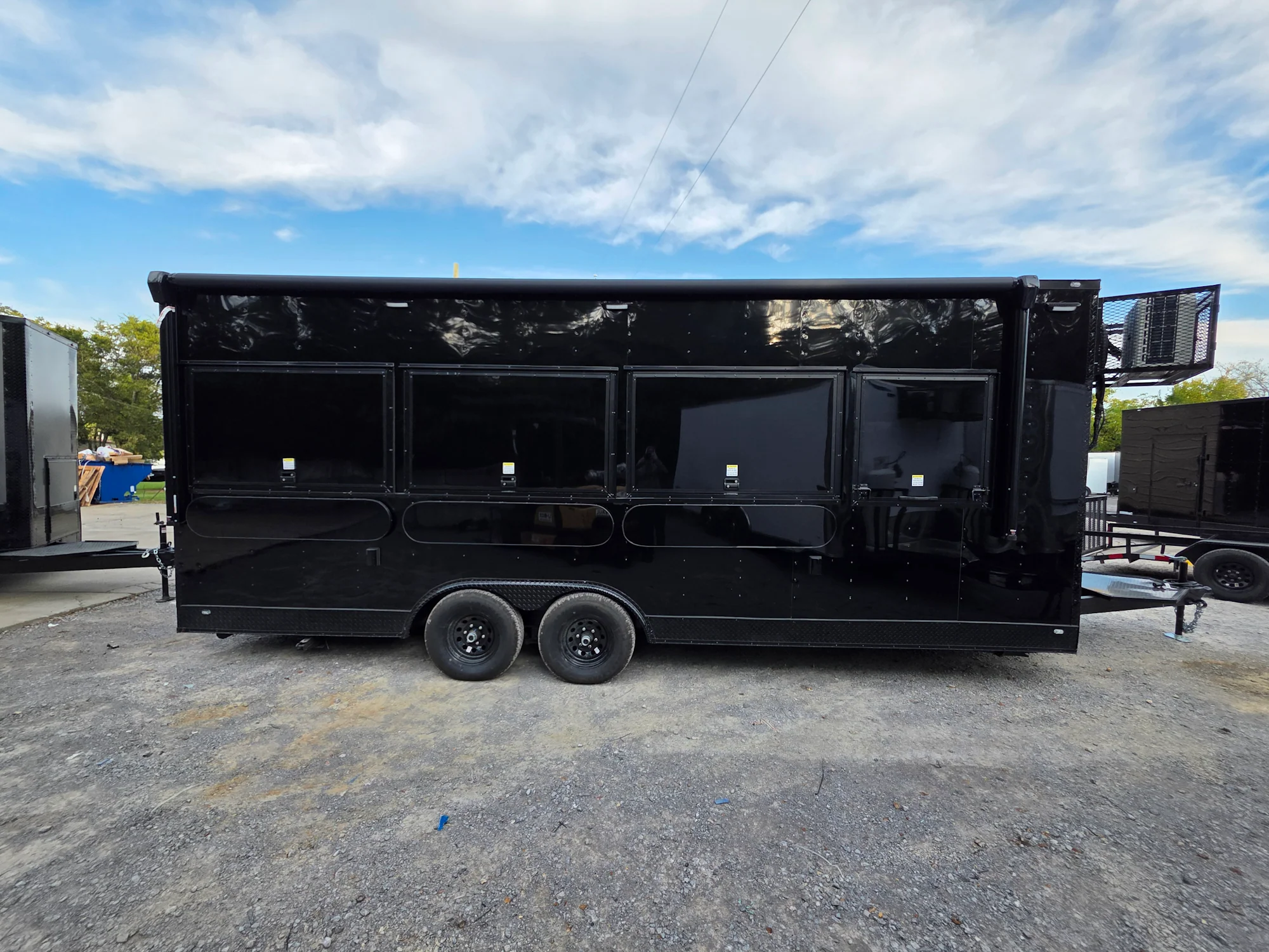 531-8.5-x-22-black-with-blackout-trim-concession-trailer-event-catering-9.webp 8.5' X 22' Black With Blackout Trim Concession Trailer Event Catering