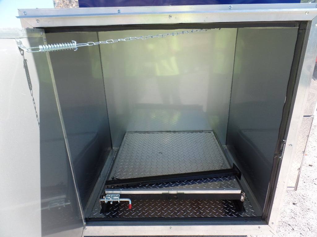 532-8.5-x-22-blue-bbq-concession-food-event-catering-trailer-3.jpg 8.5' x 22' Blue BBQ Concession Food Event Catering Trailer