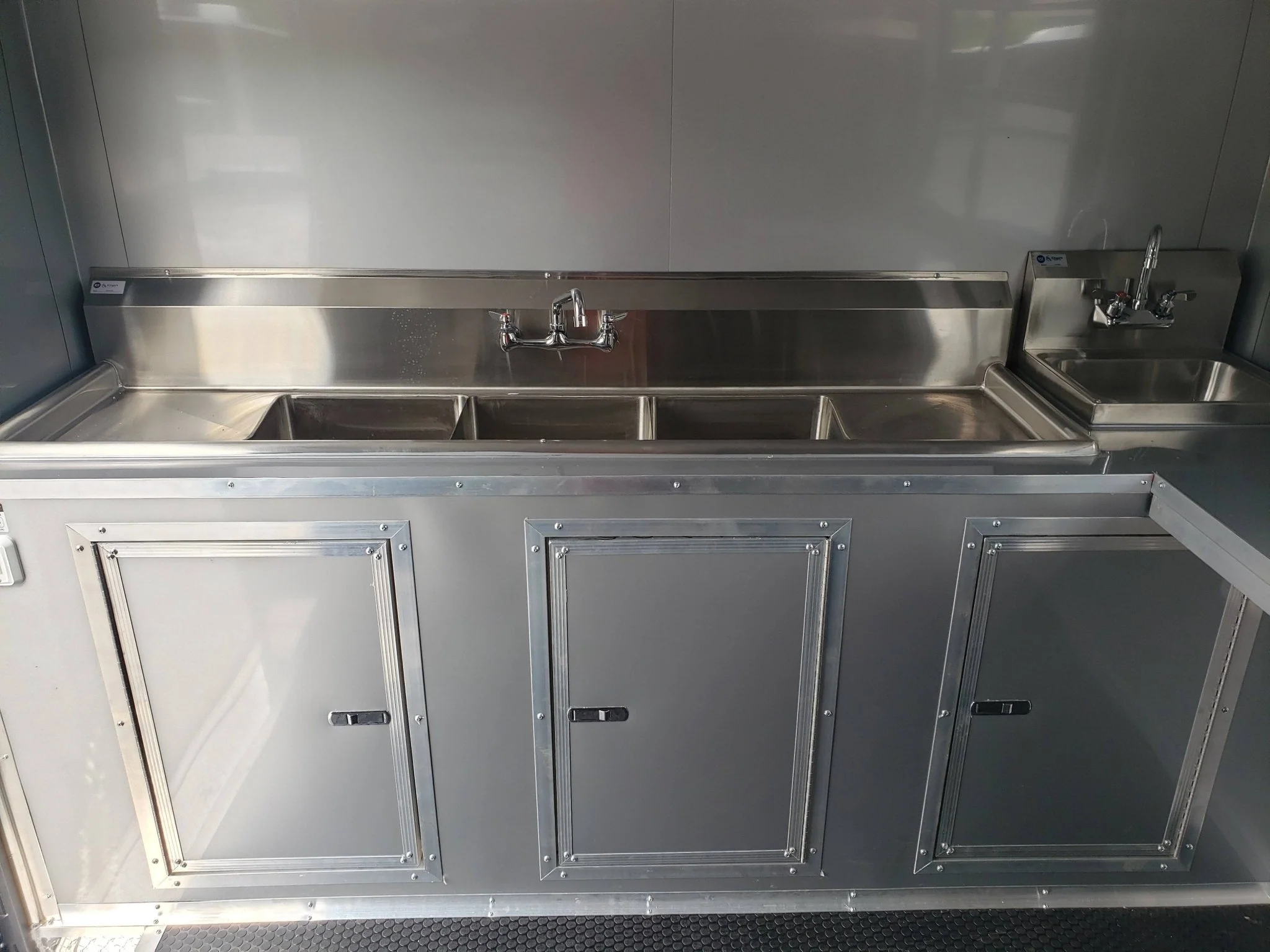 542-8.5-x-22-cobalt-blue-concession-food-trailer-with-restroom-and-appliances-2.webp 8.5' x 22' Cobalt Blue Concession Food Trailer with Restroom and Appliances