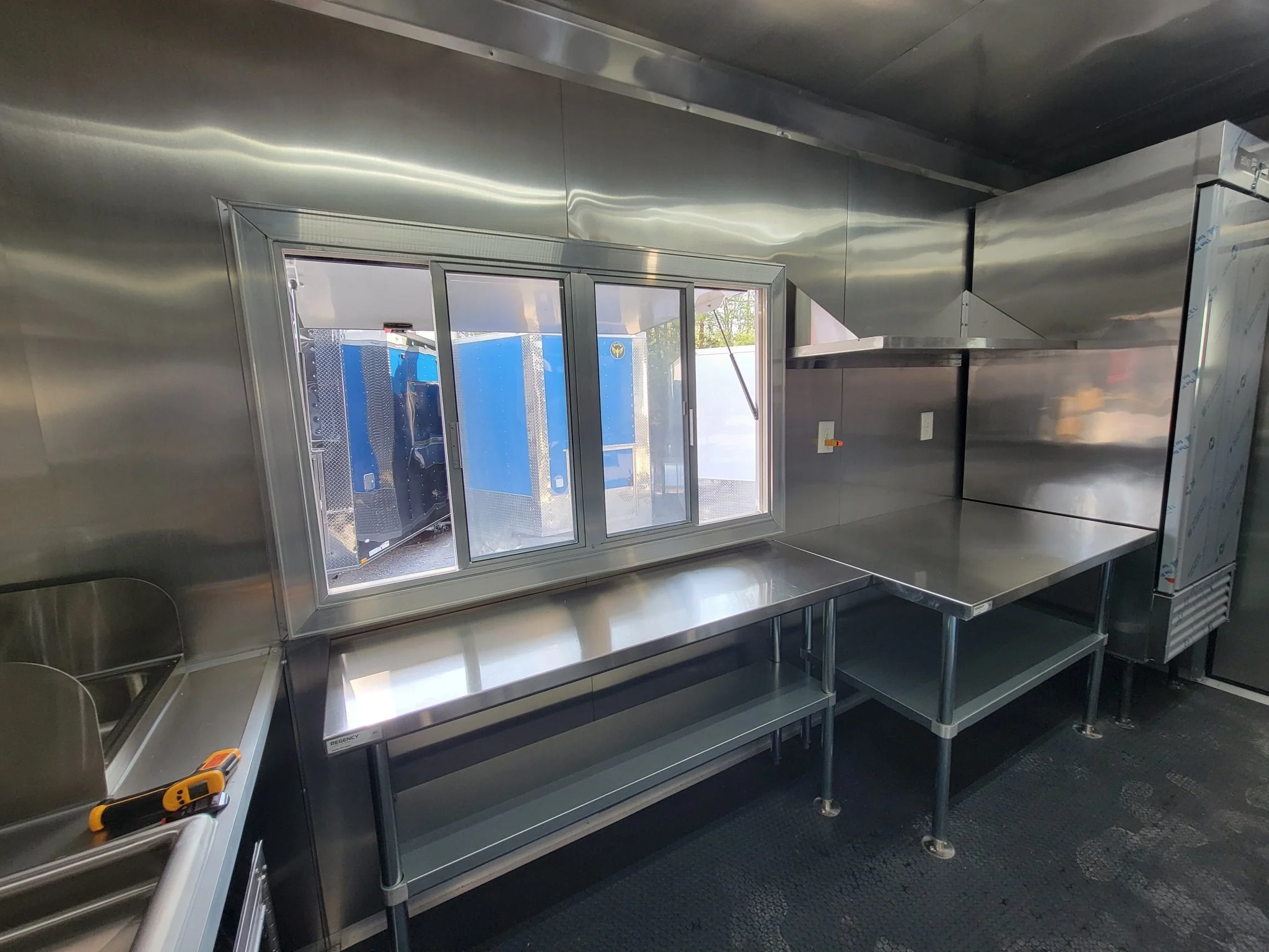 560-8.5-x-22-concession-trailer-black-with-blackout-bbq-event-catering-8-porch-17.webp 8.5' X 22' Concession Trailer Black With Blackout BBQ Event Catering 8' porch
