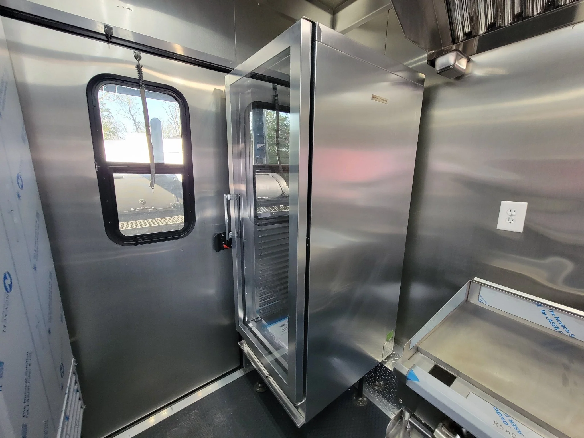 560-8.5-x-22-concession-trailer-black-with-blackout-bbq-event-catering-8-porch-19.webp 8.5' X 22' Concession Trailer Black With Blackout BBQ Event Catering 8' porch