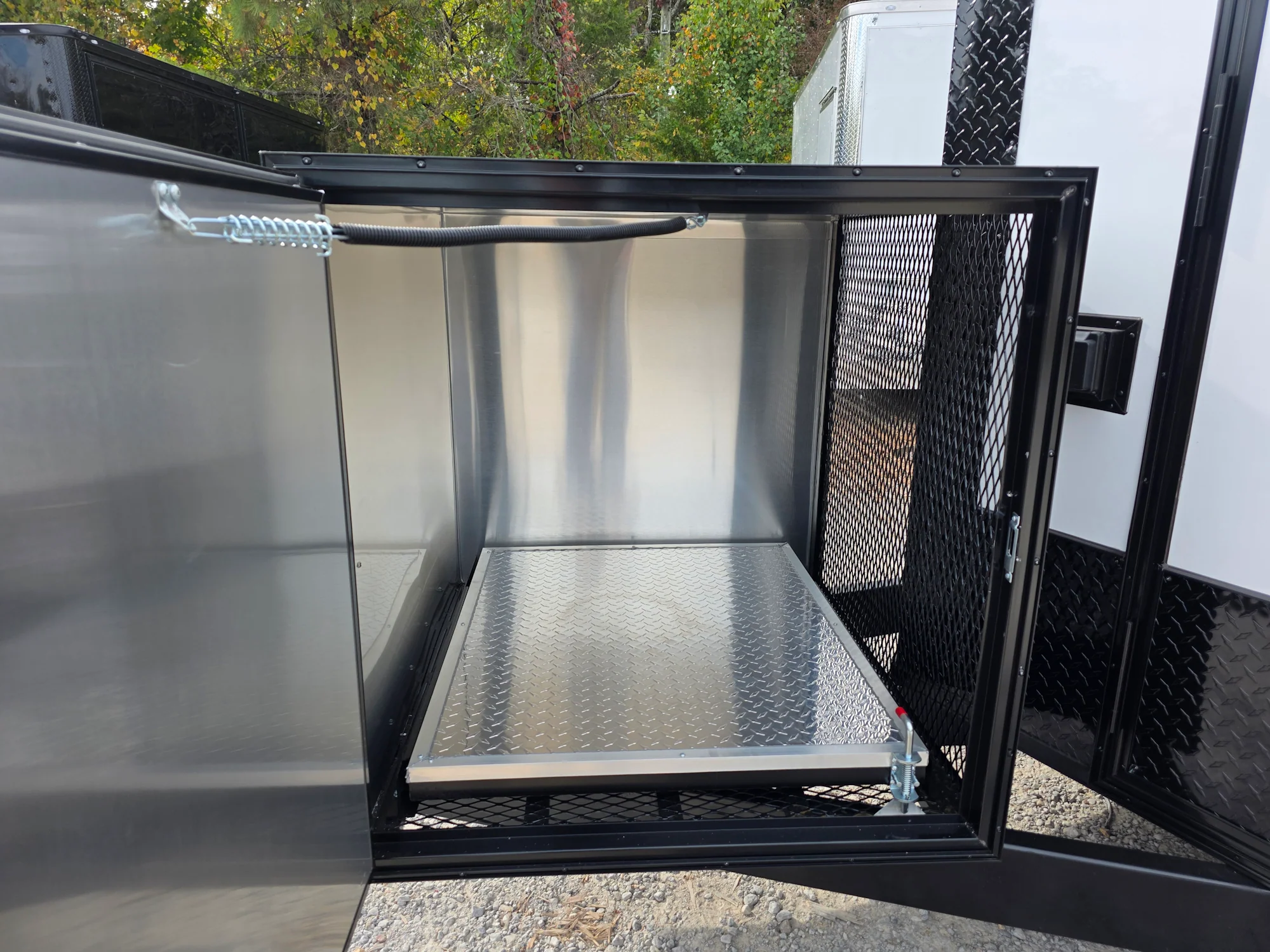 6-7-x-12-custom-restroom-bathroom-trailer-10.webp 7' X 12' Custom Restroom / Bathroom Trailer