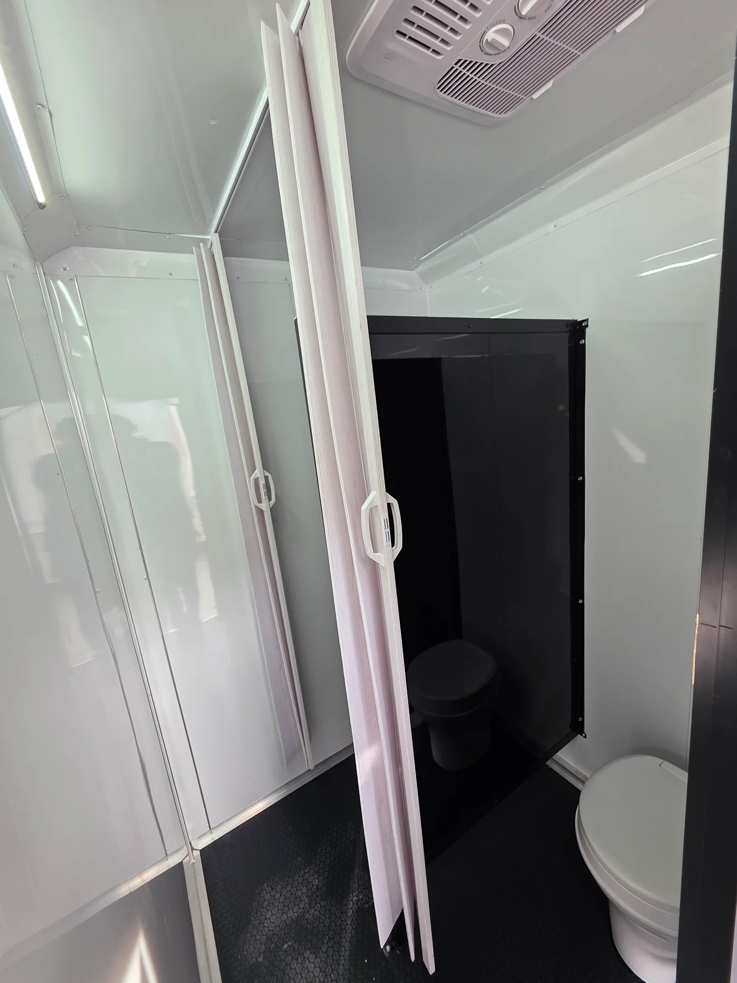 6-7-x-12-custom-restroom-bathroom-trailer-18.webp 7' X 12' Custom Restroom / Bathroom Trailer