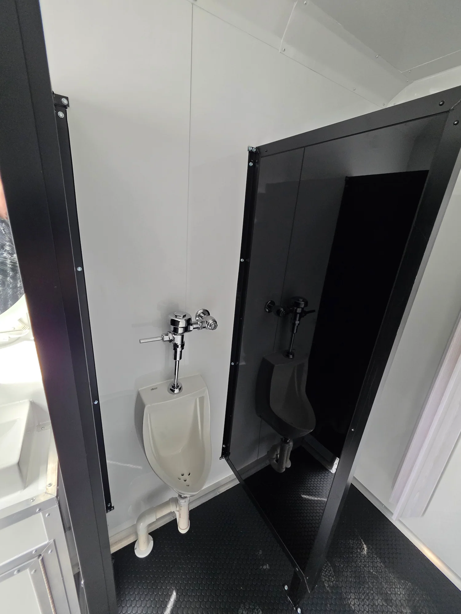 6-7-x-12-custom-restroom-bathroom-trailer-21.webp 7' X 12' Custom Restroom / Bathroom Trailer