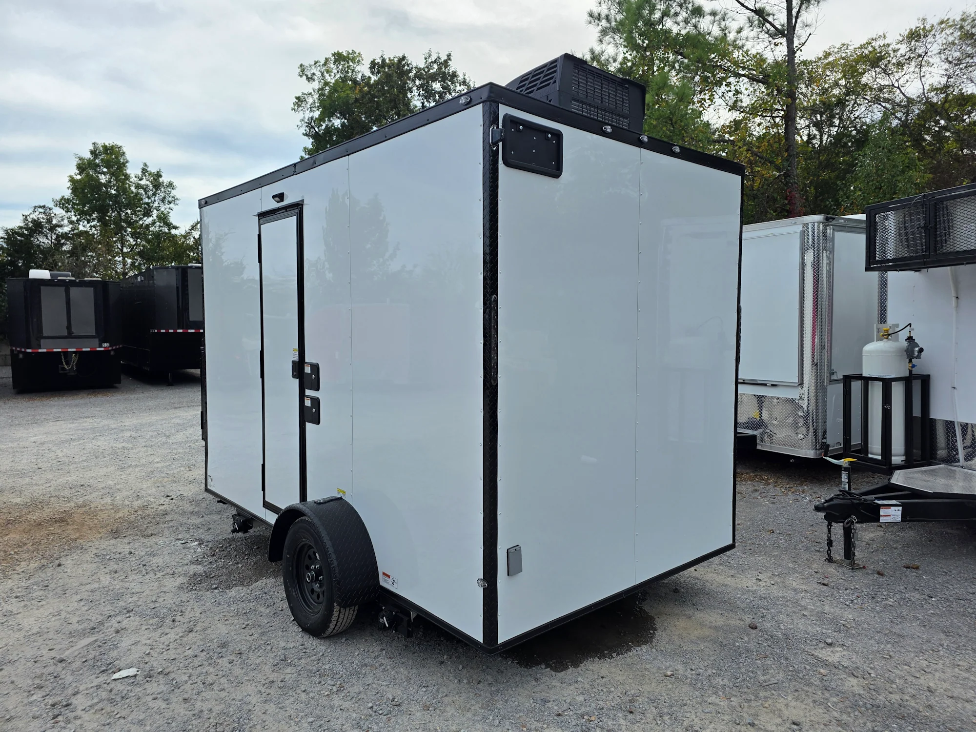 6-7-x-12-custom-restroom-bathroom-trailer-5.webp 7' X 12' Custom Restroom / Bathroom Trailer