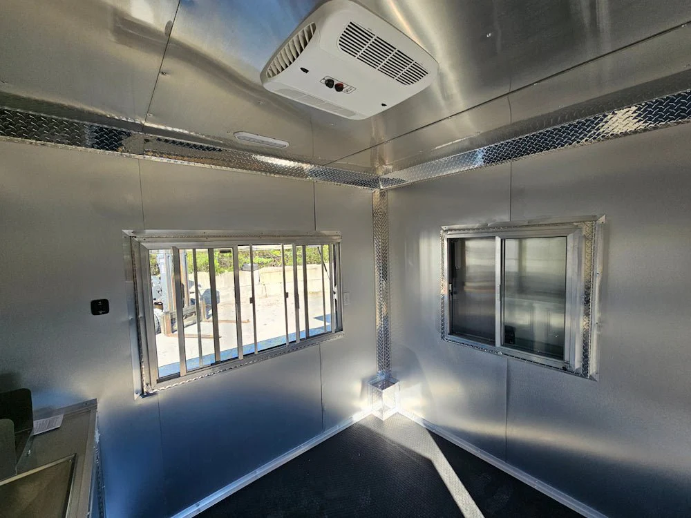 602-8.5-x-22-white-w-black-out-concession-trailer-kettle-corn-event-catering-17.webp 8.5' X 22' White / W Black Out Concession Trailer Kettle Corn Event Catering