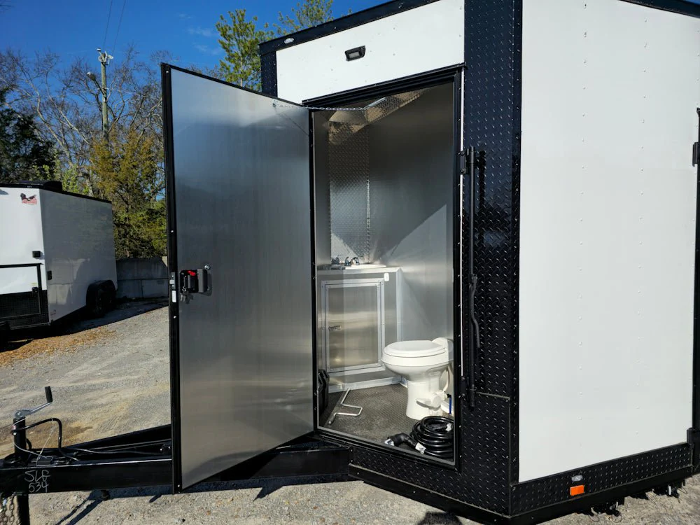 602-8.5-x-22-white-w-black-out-concession-trailer-kettle-corn-event-catering-4.webp 8.5' X 22' White / W Black Out Concession Trailer Kettle Corn Event Catering