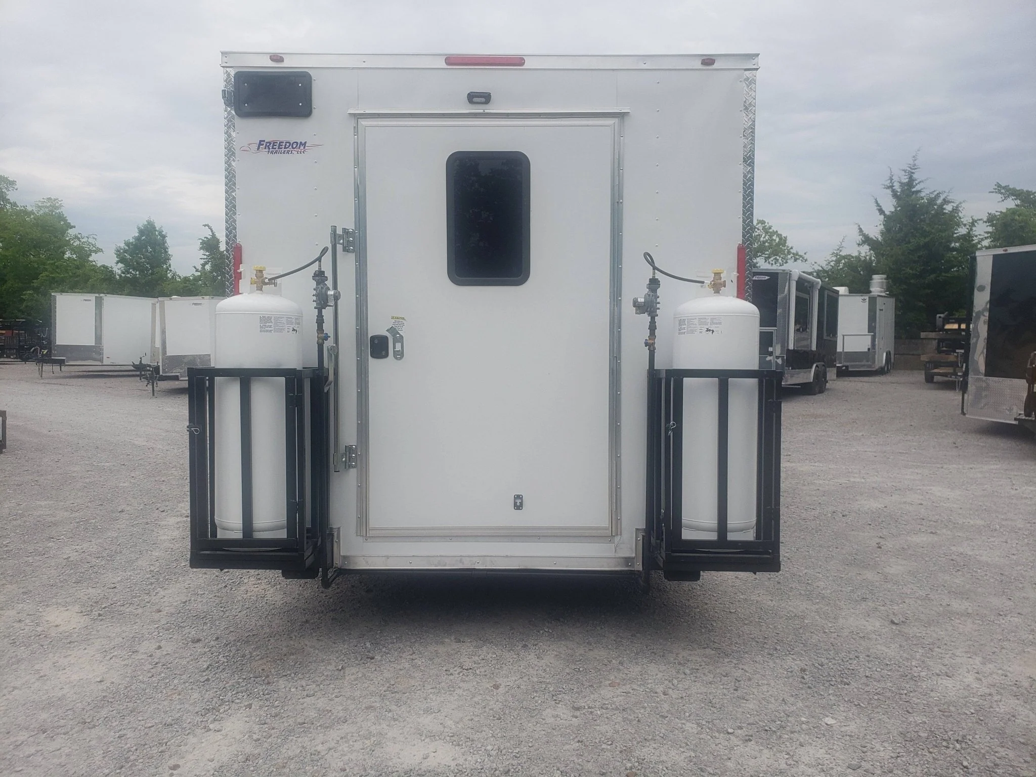 8.5' x 22' White Concession Food Trailer