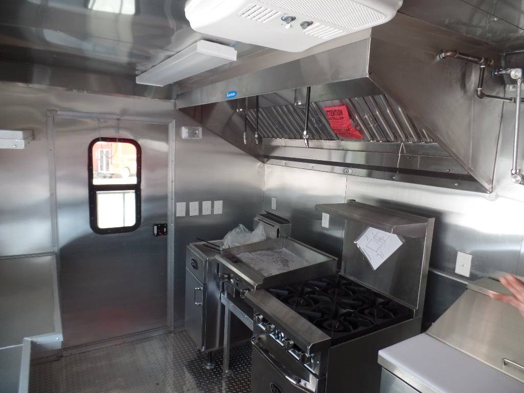 608-8.5-x-22-white-concession-porch-style-bbq-trailer-with-appliances-21.jpg 8.5' x 22' White Concession Porch Style BBQ Trailer With Appliances