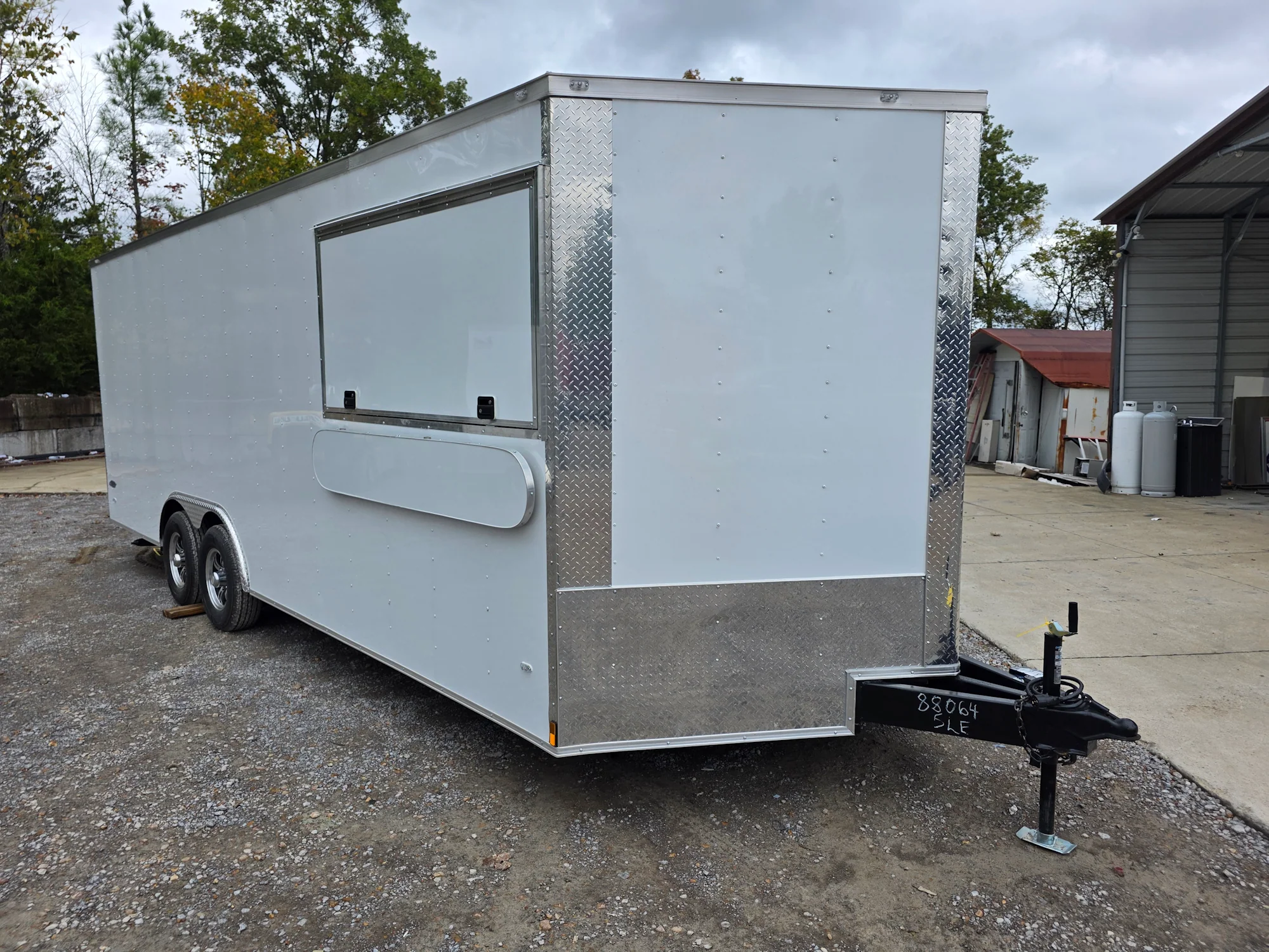 611-8.5-x-22-white-custom-concession-trailer-food-event-catering-10.webp 8.5' X 22' White Custom Concession Trailer Food Event Catering