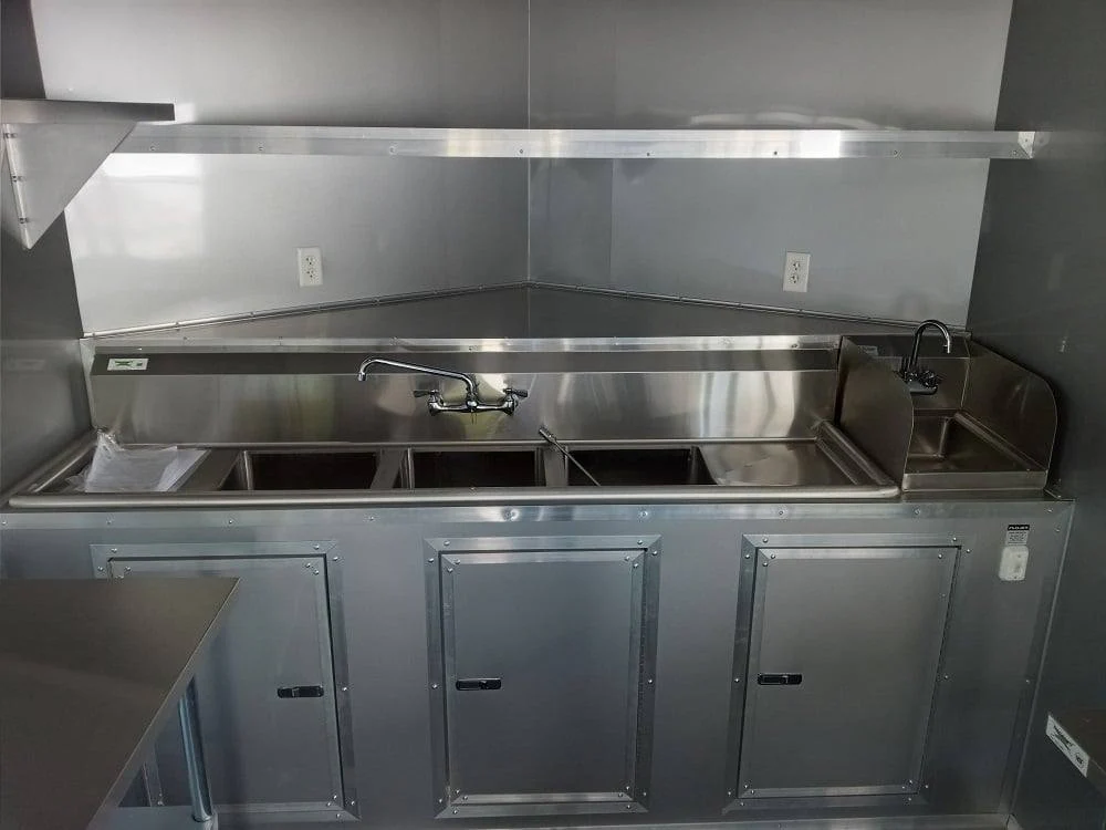 613-8.5-x-22-white-v-nose-event-concession-trailer-with-appliances-18.webp 8.5' x 22' White V-Nose Event Concession Trailer with Appliances