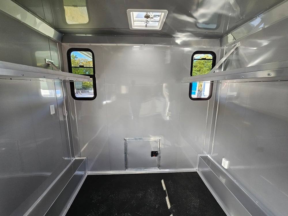 618-8.5-x-23-white-pizza-concession-trailer-vending-25.jpg 8.5' X 23' White Pizza Concession Trailer Vending