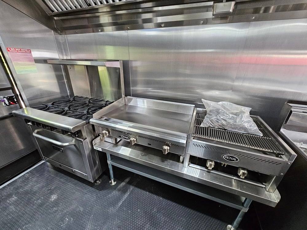 619-8.5-x-24-silver-concession-trailer-food-event-catering-17.jpg 8.5' X 24' Silver Concession Trailer Food Event Catering