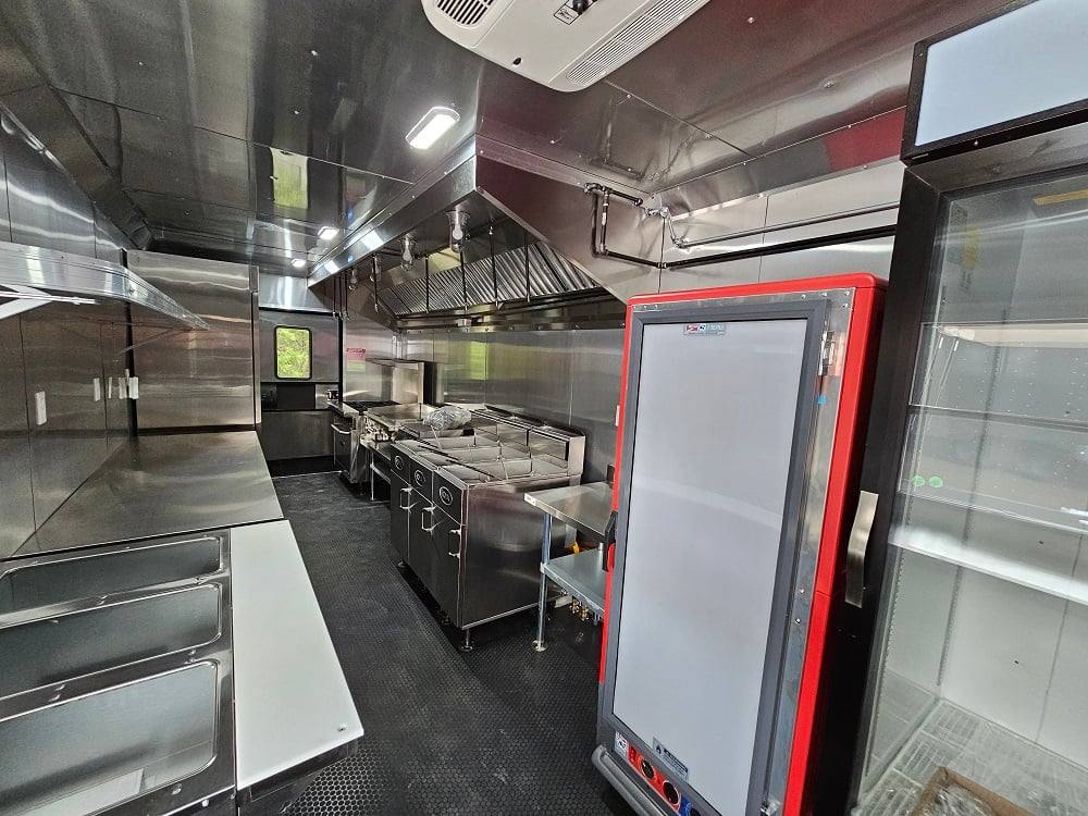 619-8.5-x-24-silver-concession-trailer-food-event-catering-24.jpg 8.5' X 24' Silver Concession Trailer Food Event Catering