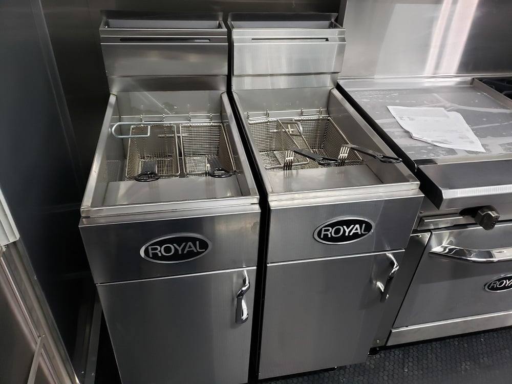 625-8.5-x-24-black-bbq-porch-concession-food-trailer-with-appliances-41.jpg 8.5' x 24' Black BBQ Porch Concession Food Trailer With Appliances