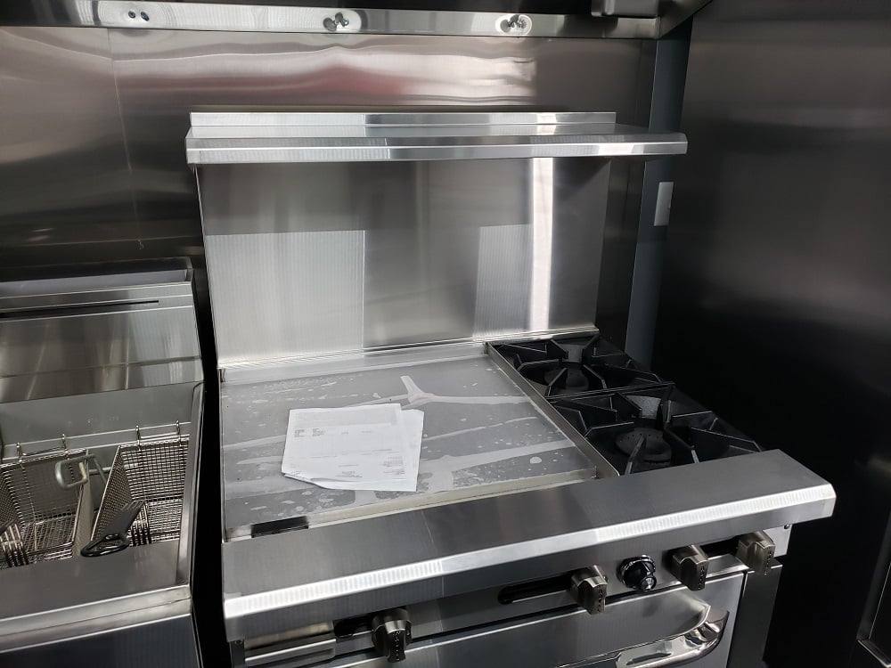 625-8.5-x-24-black-bbq-porch-concession-food-trailer-with-appliances-44.jpg 8.5' x 24' Black BBQ Porch Concession Food Trailer With Appliances
