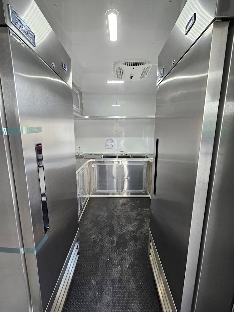 635-8.5-x-24-black-concession-trailer-kettle-corn-event-catering-17.jpg 8.5' X 24' Black Concession Trailer Kettle Corn Event Catering