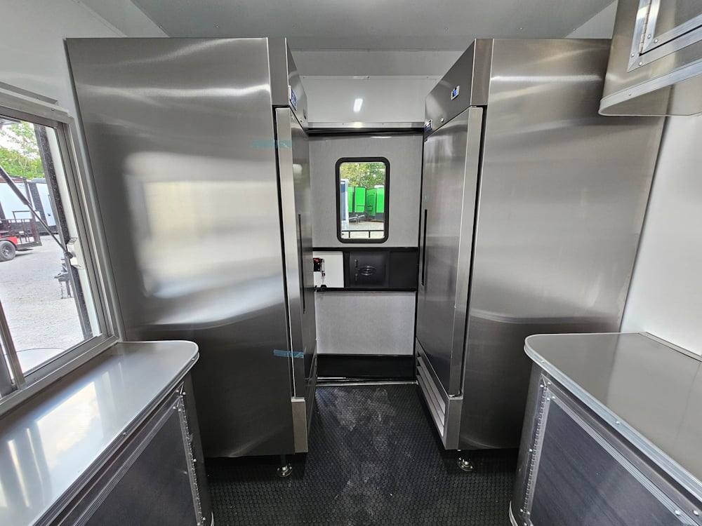 635-8.5-x-24-black-concession-trailer-kettle-corn-event-catering-21.jpg 8.5' X 24' Black Concession Trailer Kettle Corn Event Catering