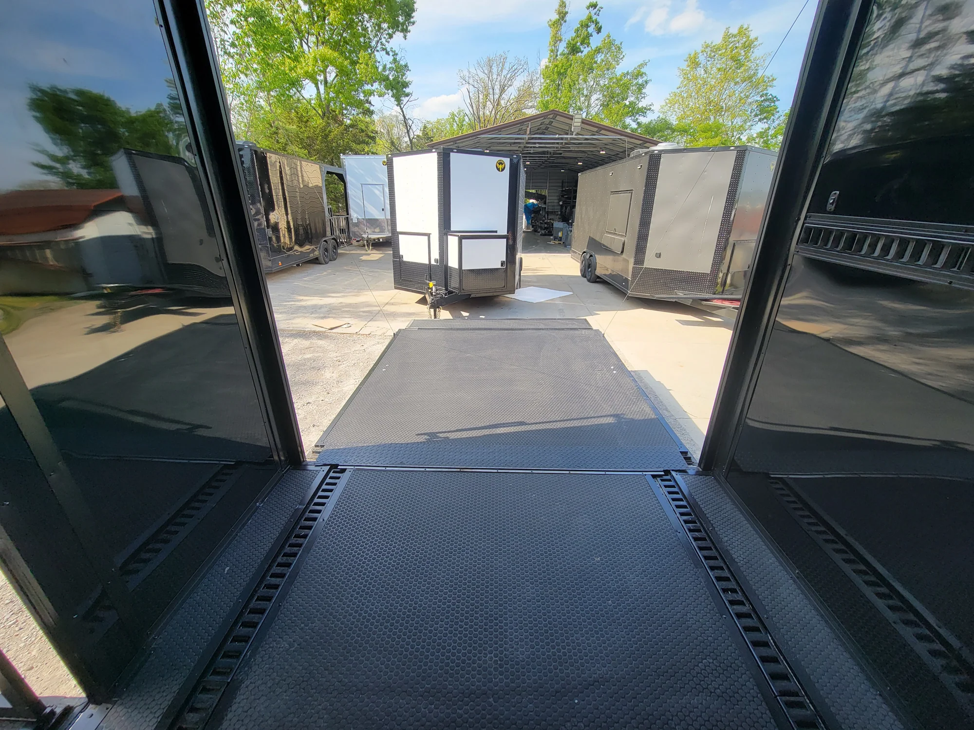 645-8.5-x-24-black-with-blackout-stage-trailer-with-awning-semi-screwless-exterior-15.webp 8.5' X 24' Black With Blackout Stage Trailer With Awning Semi Screwless Exterior
