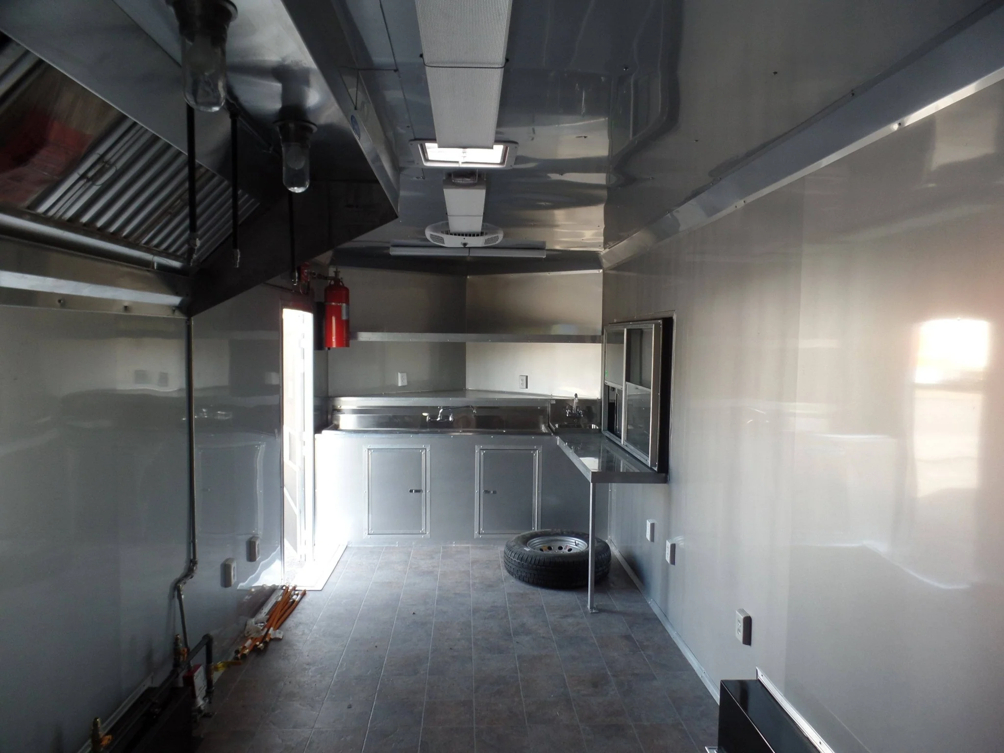 662-8.5-x-24-concession-bbq-food-trailer-charcoal-gray-event-catering-29.webp 8.5' x 24' Concession BBQ Food Trailer Charcoal Gray Event Catering