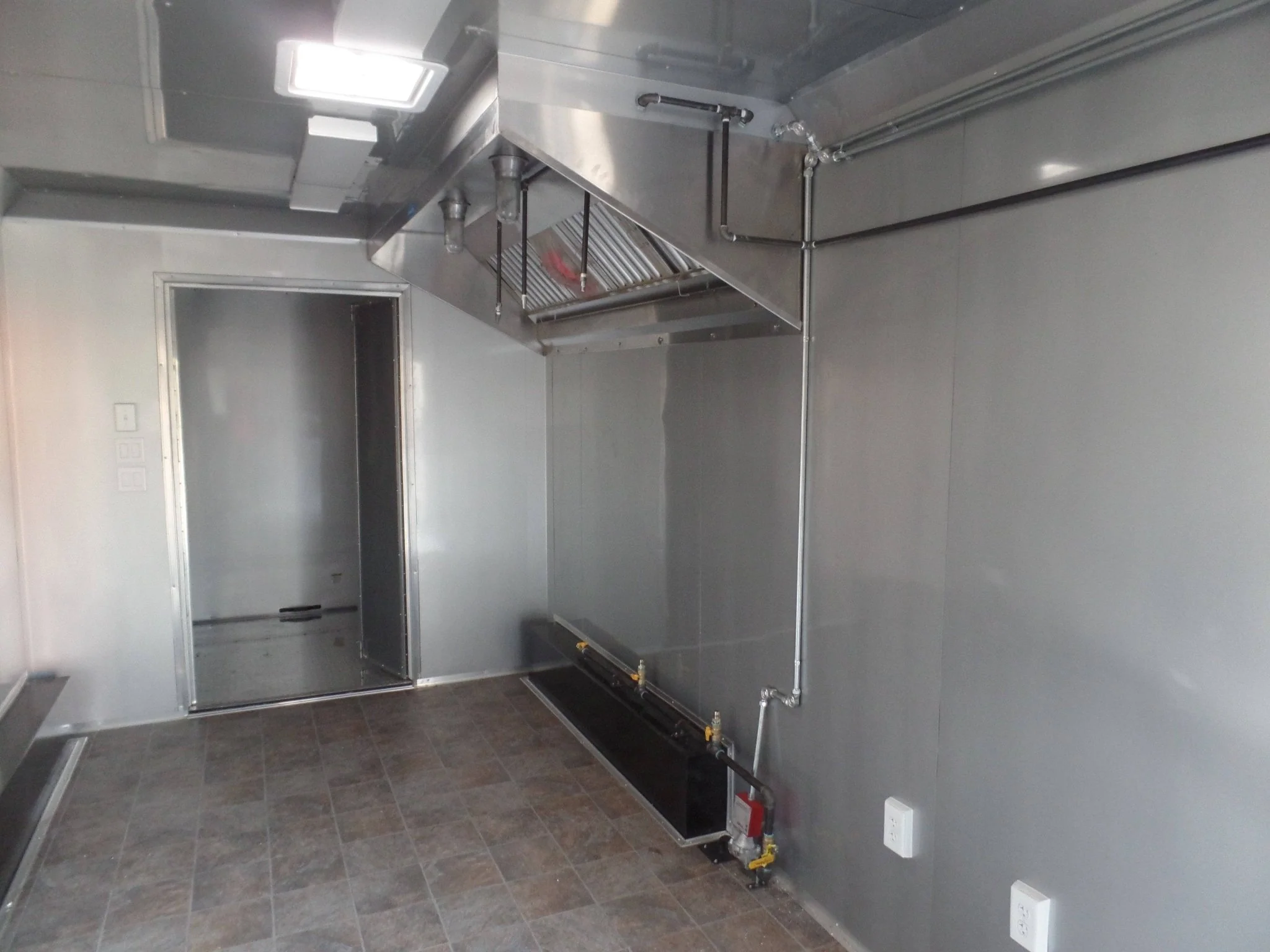 662-8.5-x-24-concession-bbq-food-trailer-charcoal-gray-event-catering-8.webp 8.5' x 24' Concession BBQ Food Trailer Charcoal Gray Event Catering