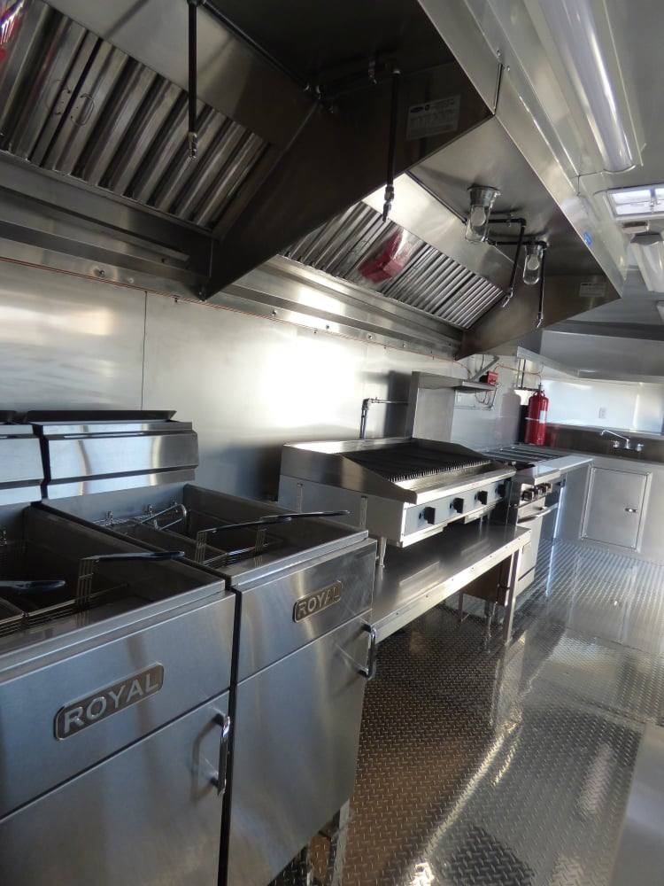 675-8.5-x-24-concession-food-trailer-black-event-catering-7.jpg 8.5' x 24' Concession Food Trailer Black Event Catering