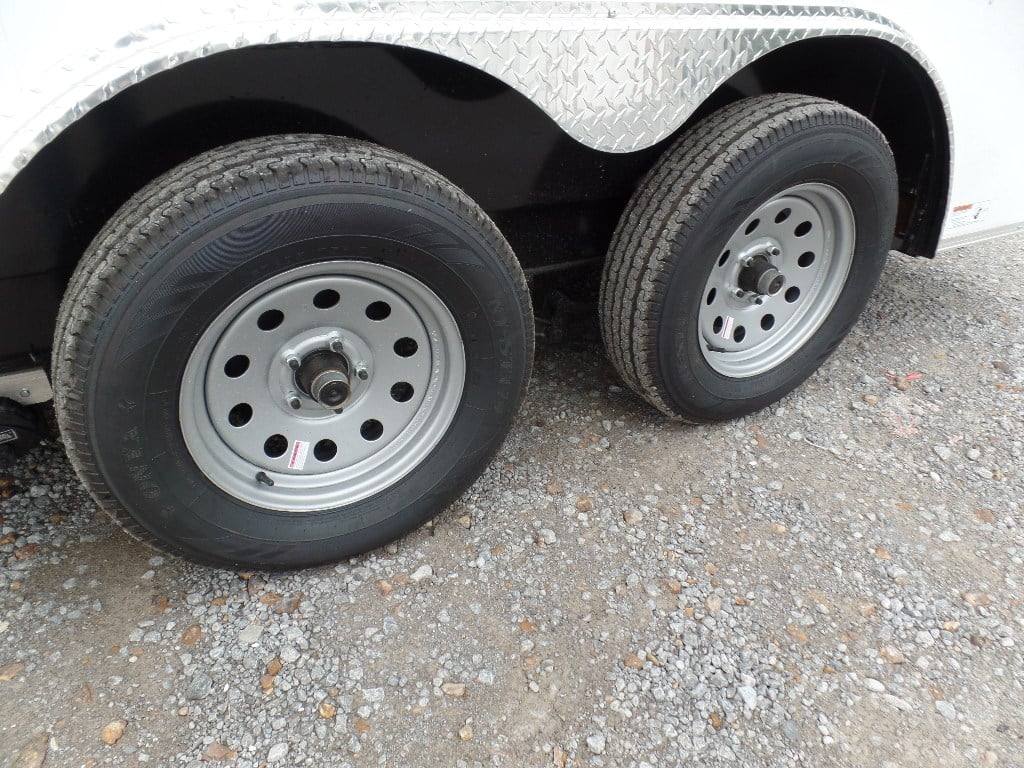 69-8.5-x-14-white-food-concession-trailer-with-appliances-3.jpg 8.5' x 14' White Food Concession Trailer With Appliances