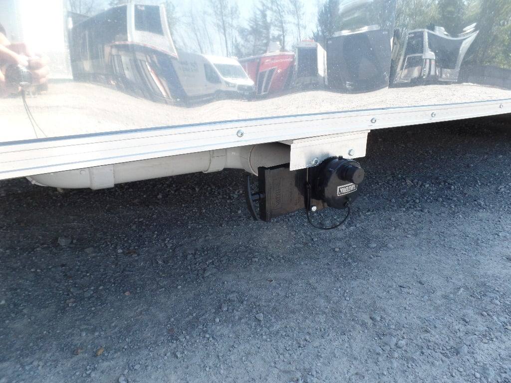 695-8.5-x-24-concession-food-vending-trailer-28.jpg 8.5' x 24' Concession Food Vending Trailer