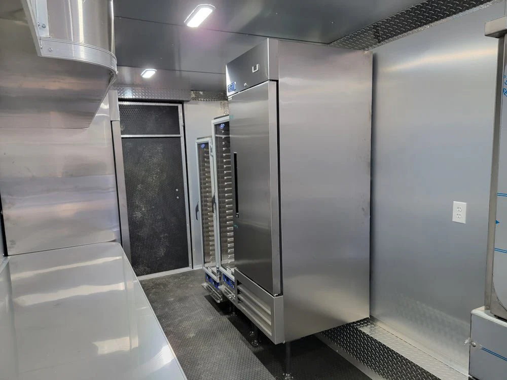 700-8.5-x-24-concession-trailer-black-food-event-catering-25.webp 8.5' X 24' Concession Trailer Black Food Event Catering
